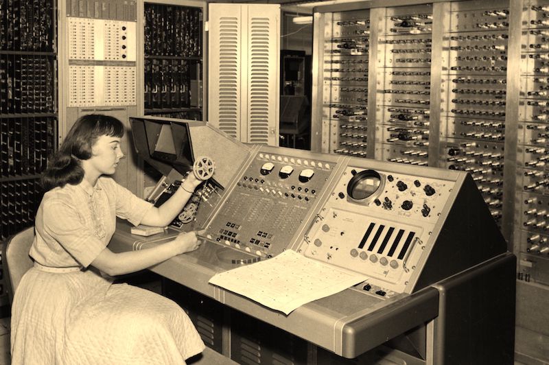 Antique computer